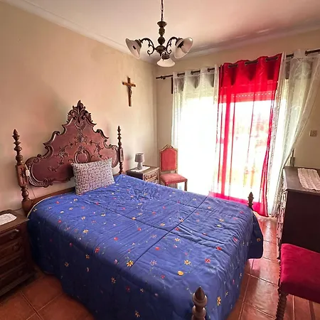 3 Bedrooms Balcony Center Flat *