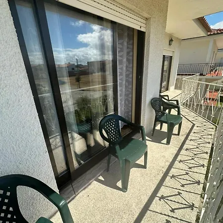 Apartment 3 Bedrooms Balcony Center Flat